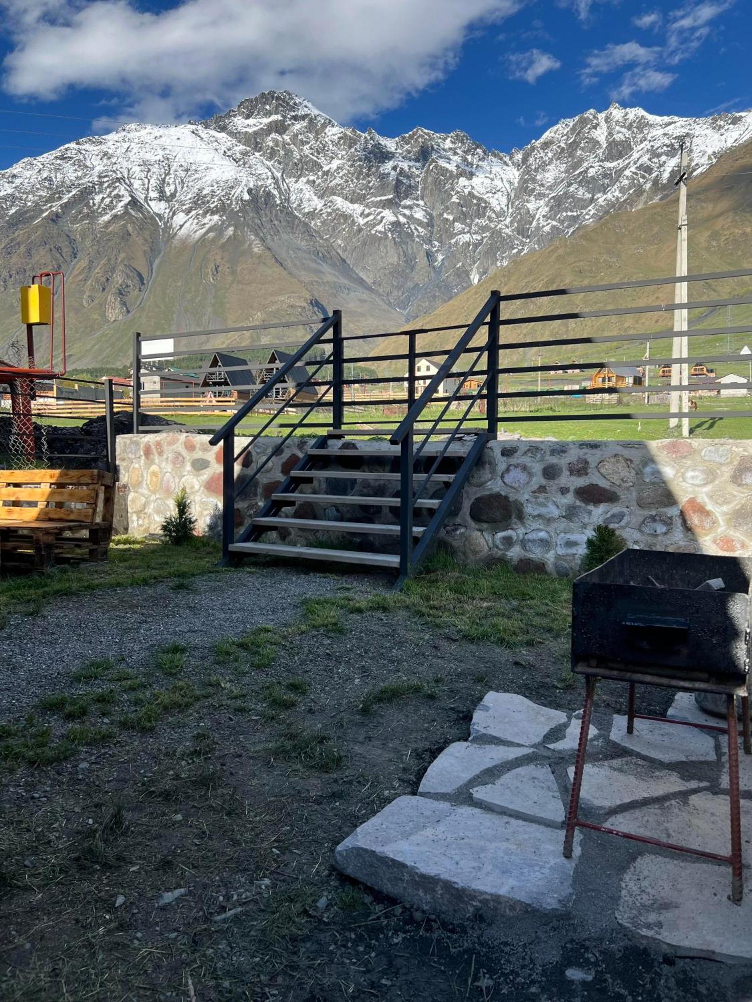 Savalley Kazbegi Eksteriør billede